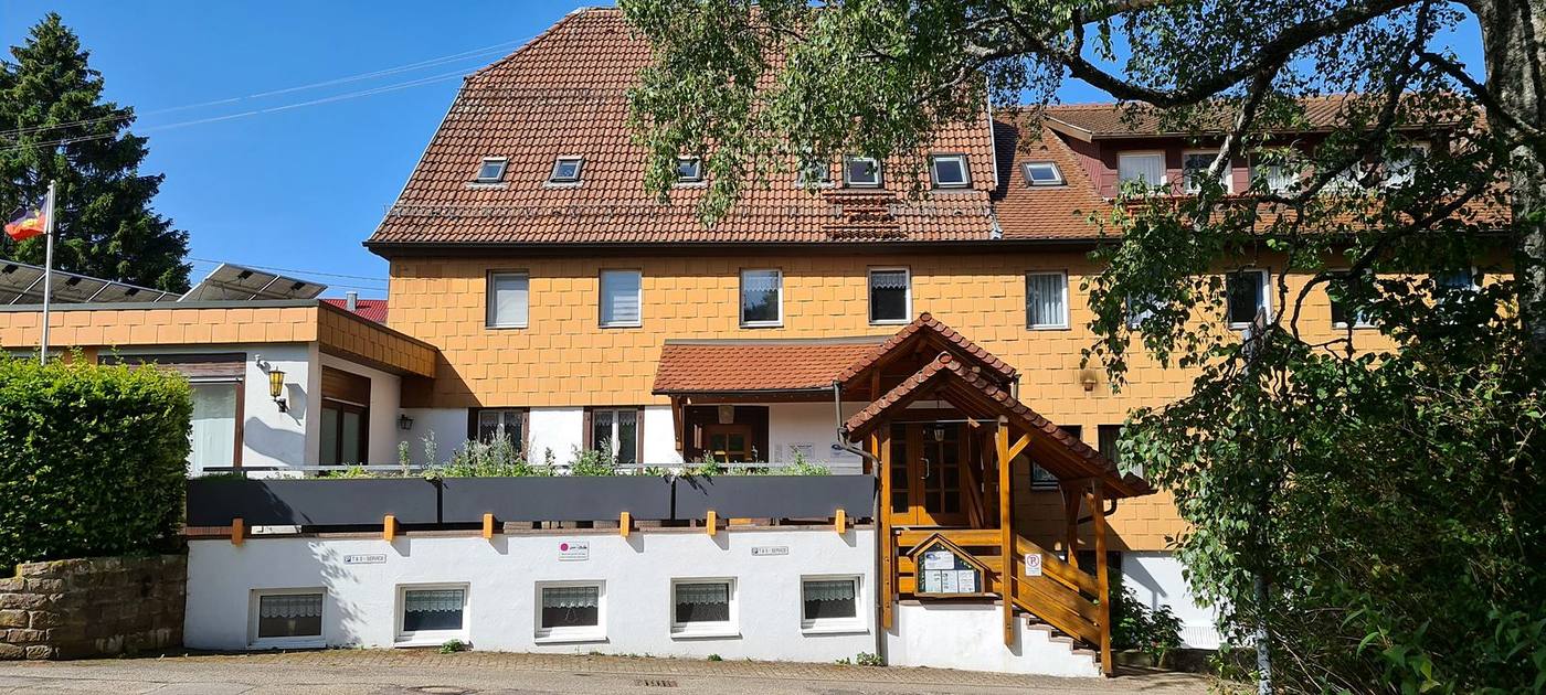 Das Haus Waldhorn in Dobel, Neusatzer Straße 27